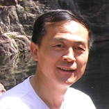 董凤阳     